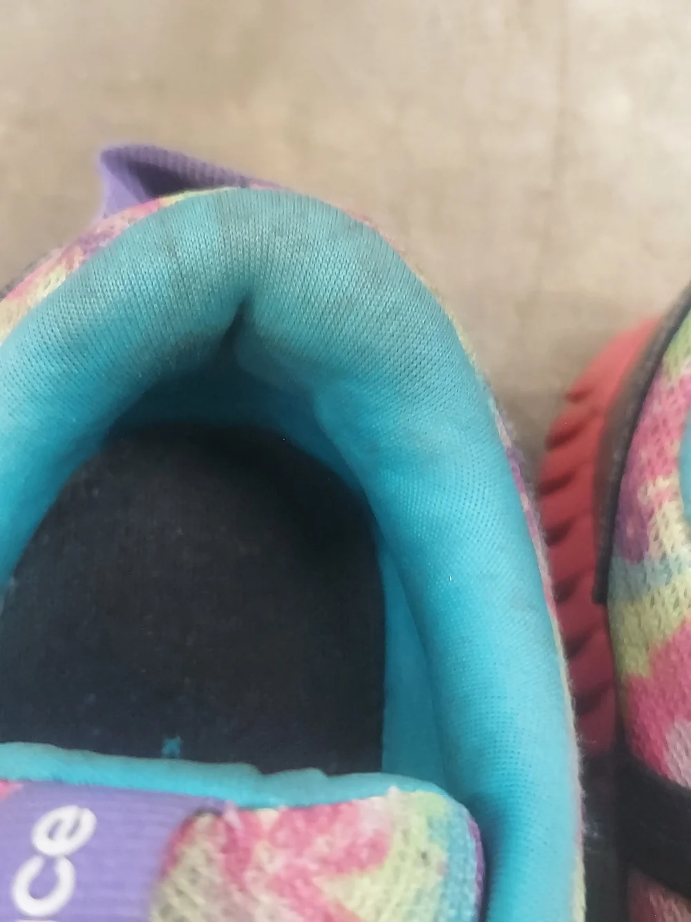 New Balance Kids Size 2.5 Tie-Dye Pink & Teal Athletic Shoes